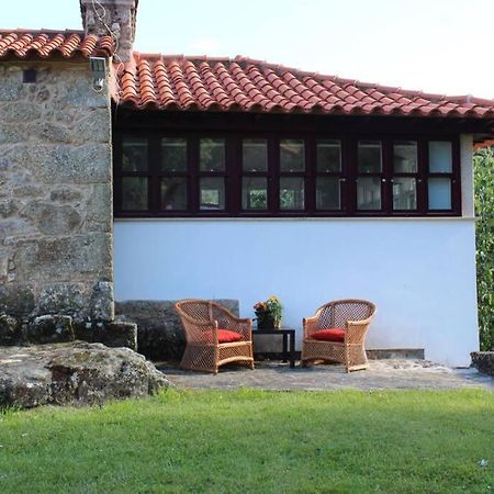 Villa Casa Das Saras à Goncalo  Extérieur photo